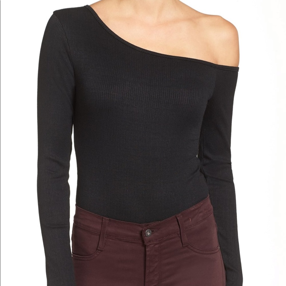 Trouvé bodysuit - Picture 2 of 3